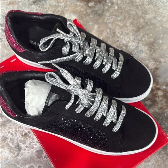 Rampage Black and Silver Sneakers Sleek Design - Picture 4 of 4